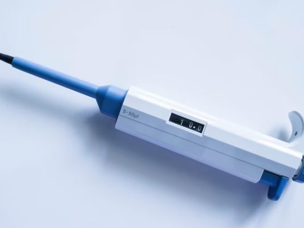 Como Decidir Entre Pipetas Volumétricas e Automáticas para Seu Laboratório?